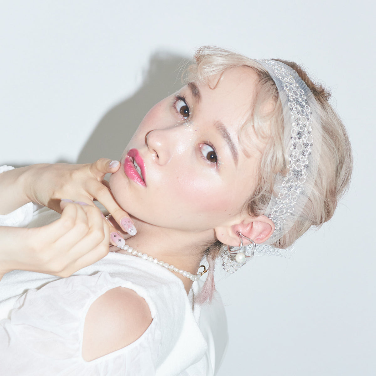 Petal Pearl Ear Cuff