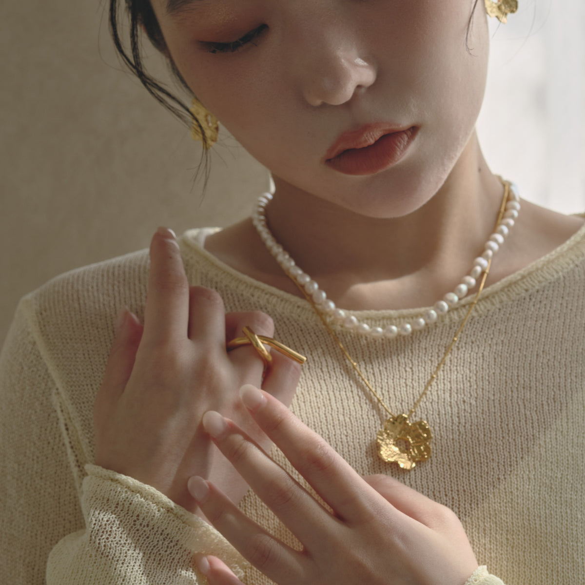 Poppy Necklace