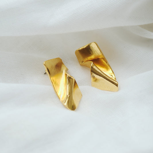 Fold Studs/Clip-on Earrings