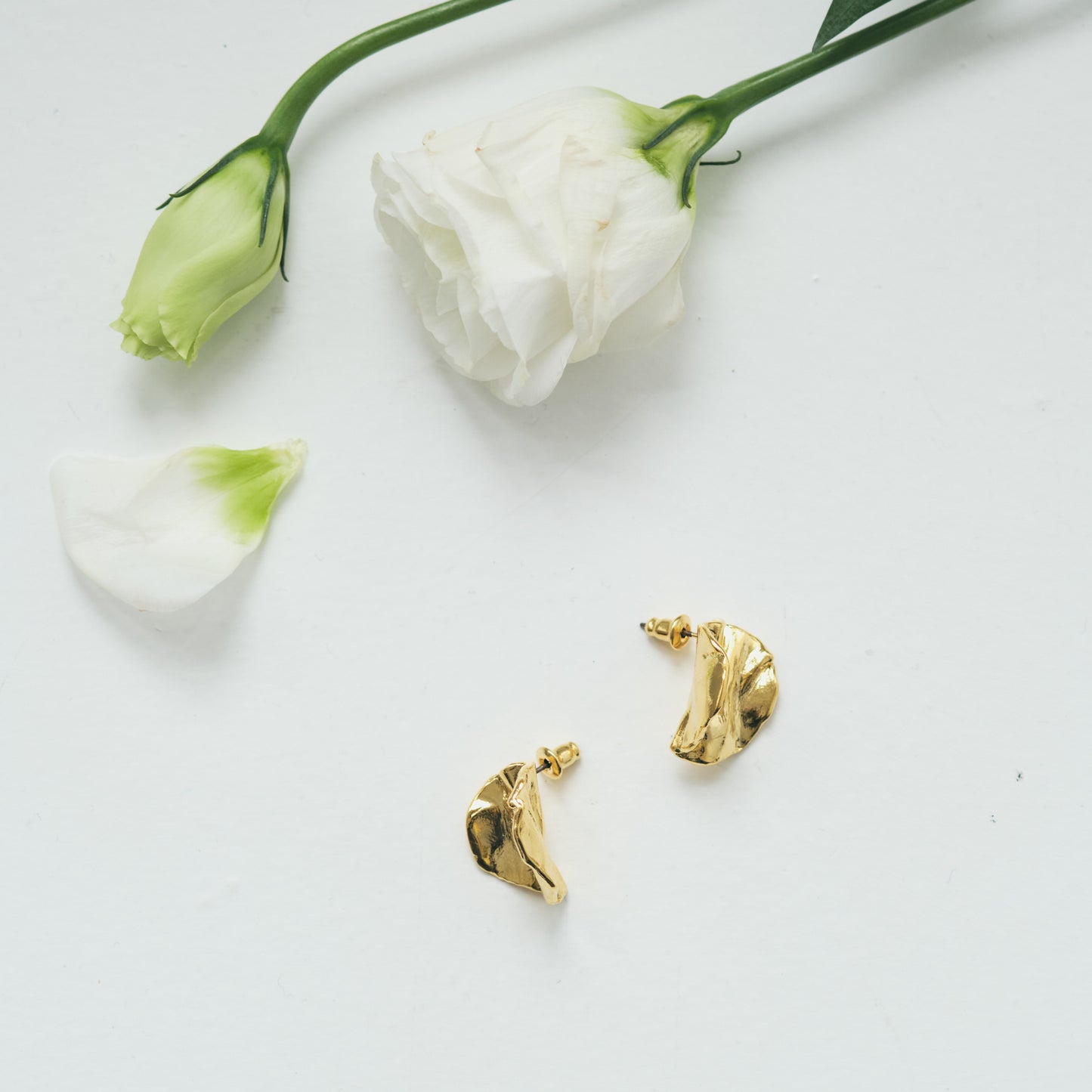 Petal Pierce/Earrings